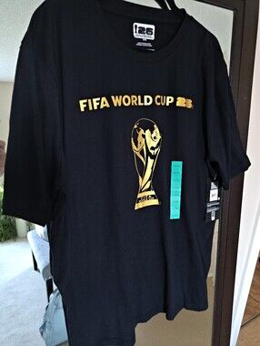 Men's XL FIFA WORLD CUP Trophy T SHIRT black